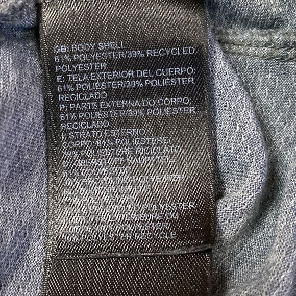 The North Face Performance Flashdry Gray Tank - Picture 8 of 12